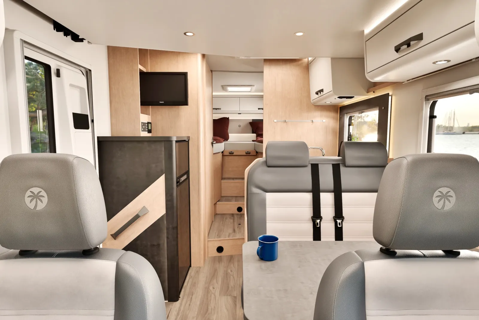 SunLight T680 Automaat interieur